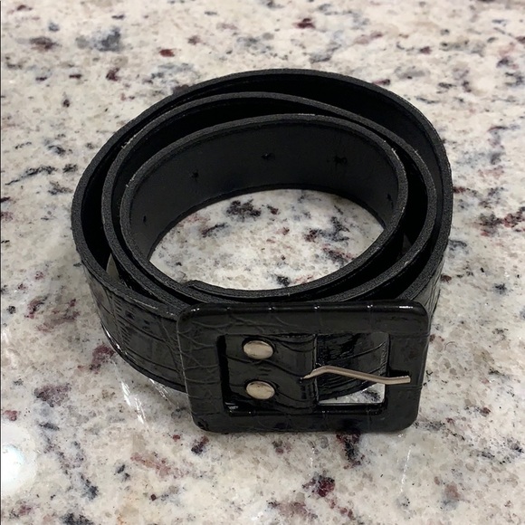 Faux Leather Belt - Picture 5 of 15